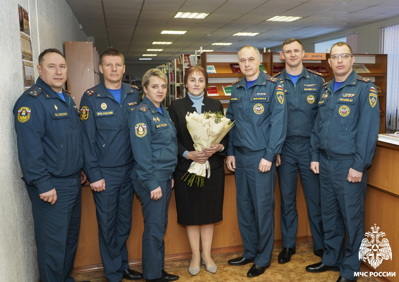 С благодарностью за годы работы