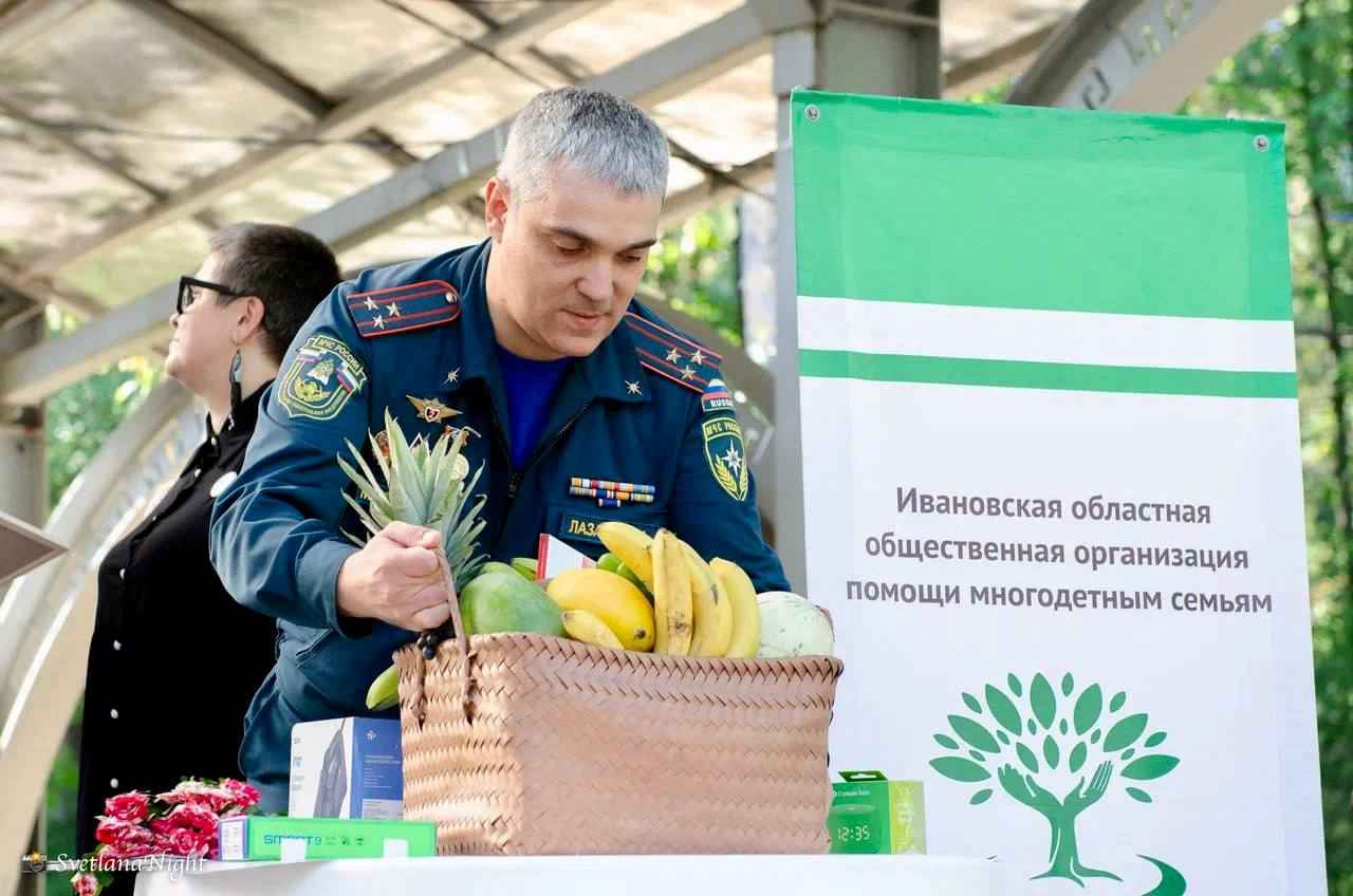 Сотрудники академии приняли участие в фестивале многодетных семей «Добрый аист»