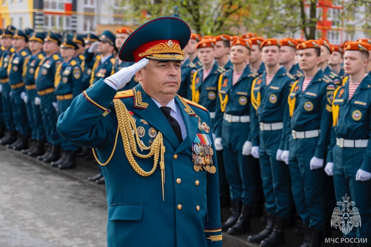 Герои прошлого: сотрудники Академии и ГУ МЧС по Ивановской области почтили память воинов Великой Отечественной войны