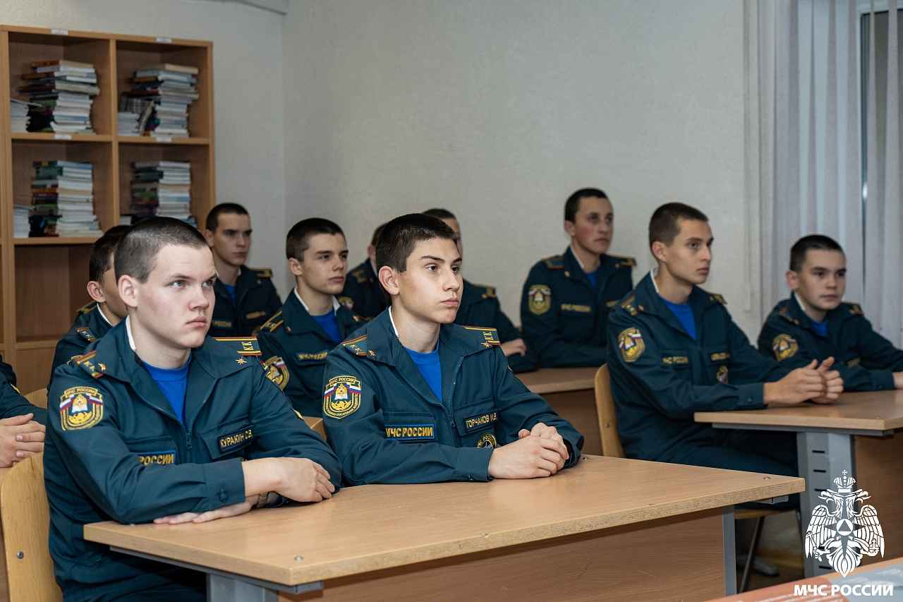 Настоящий пилот видит горизонт даже сквозь облака