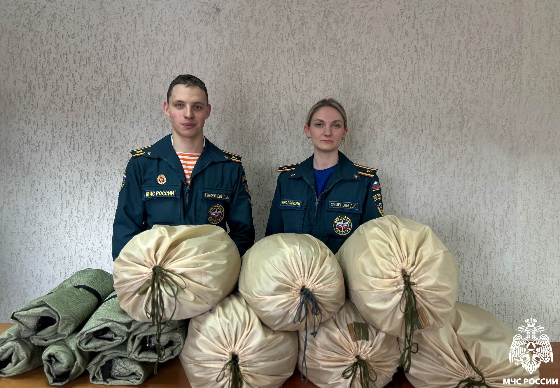 СВОих не бросаем